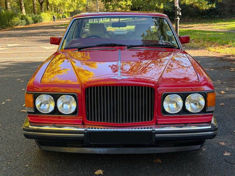 Image 16/50 of Bentley Turbo R (1988)