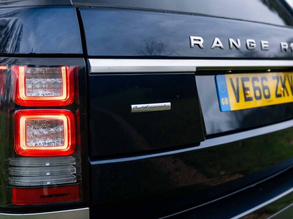 Image 11/38 of Land Rover Range Rover V8 SV Autobiography (2016)