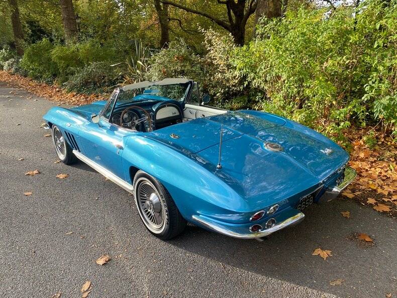 Imagen 27/50 de Chevrolet Corvette Sting Ray Convertible (1966)