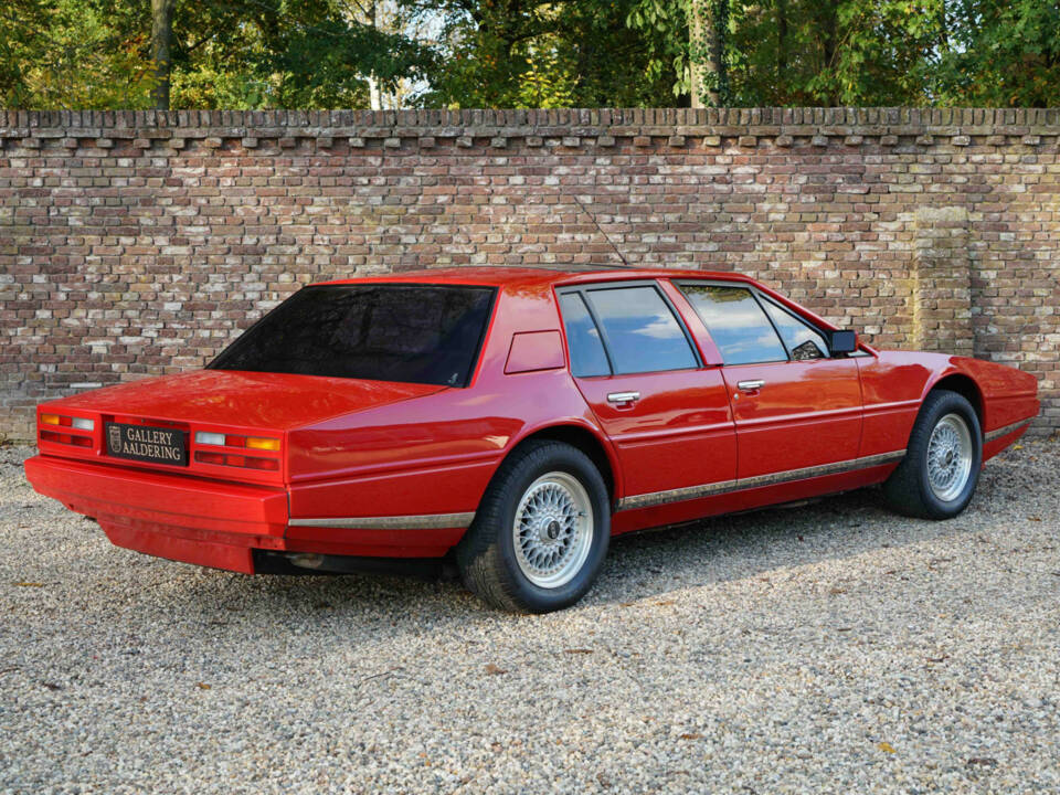 Bild 17/50 von Aston Martin Lagonda (1984)