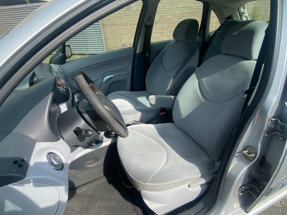 Bild 16/17 von Citroën C3 1.4 HDi 70 (2004)