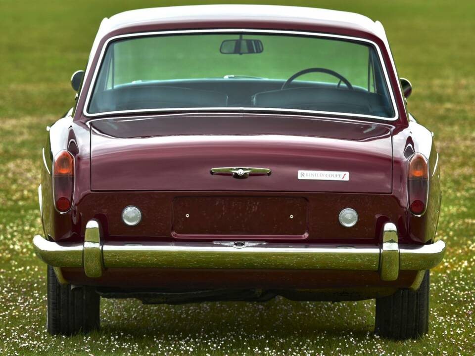 Bild 8/50 von Bentley T 1 (1970)
