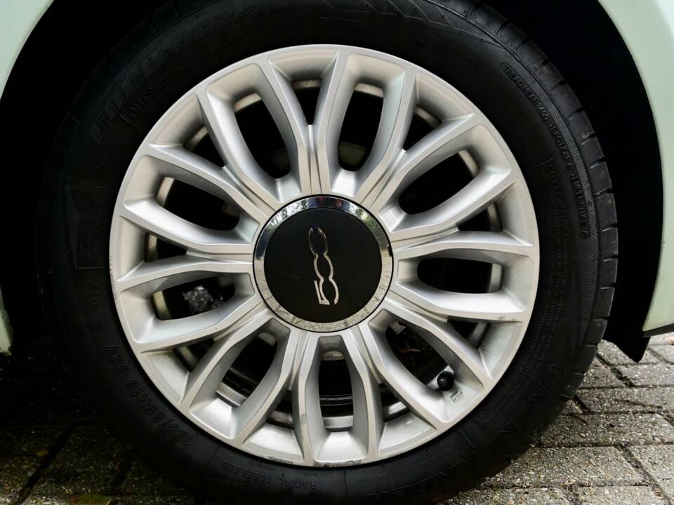 Image 34/45 of FIAT 500 C (2015)