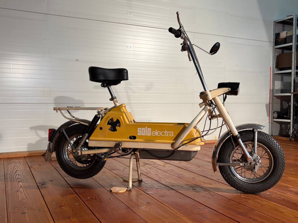 Immagine 4/15 di Solo 720 Electra (1973)