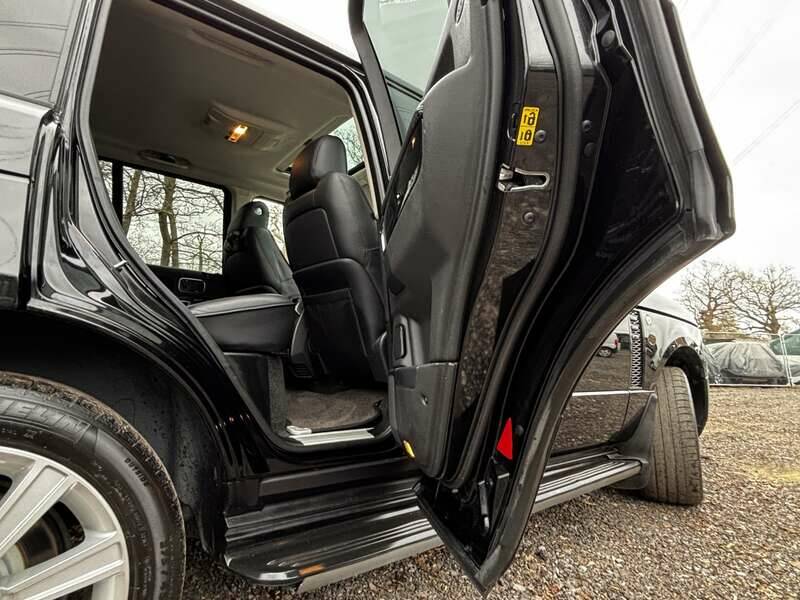 Immagine 40/50 di Land Rover Range Rover 5.0 HSE (2012)