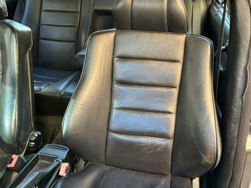Image 3/10 of Mercedes-Benz 190 E 2.3-16 (1986)