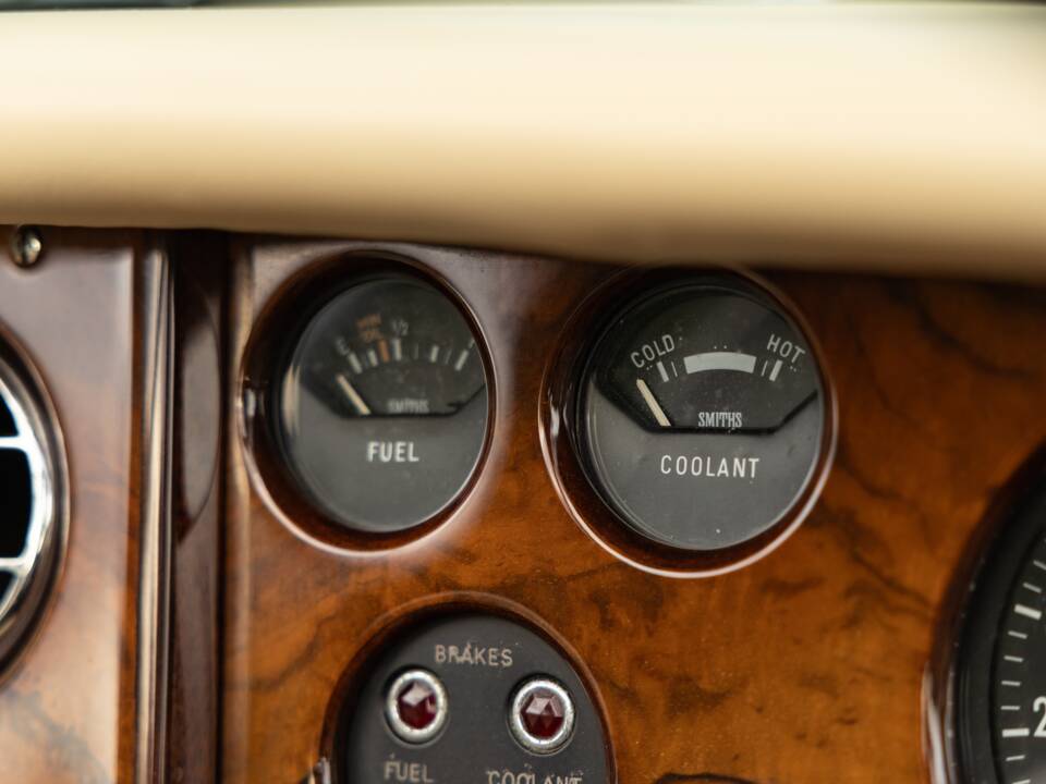 Imagen 24/48 de Rolls-Royce Silver Shadow I (1967)