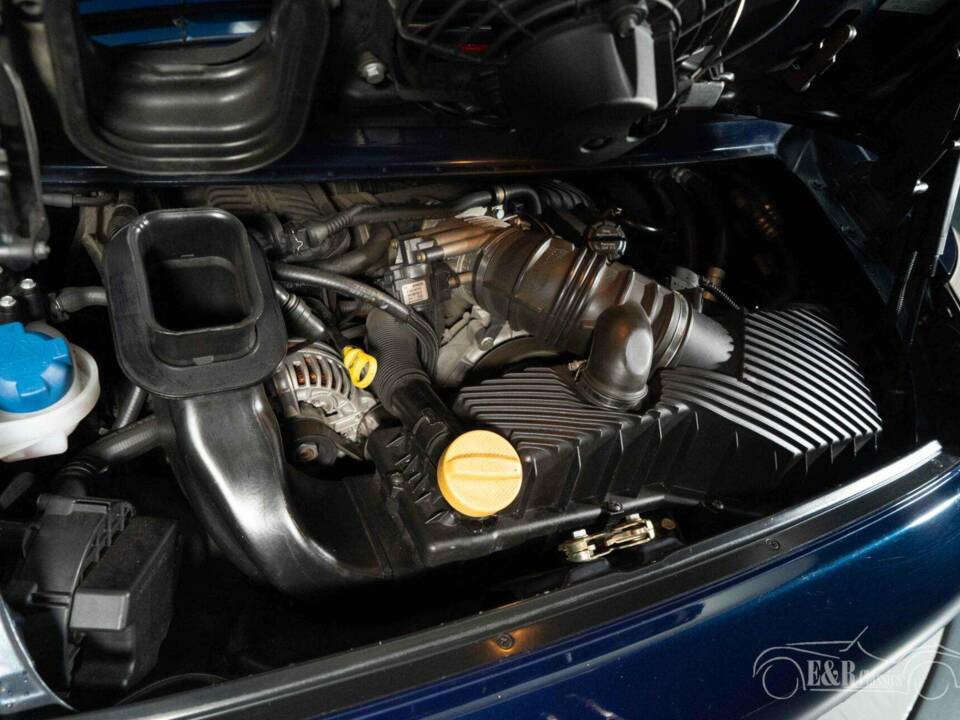 Image 19/19 of Porsche 911 Carrera 4 (1999)