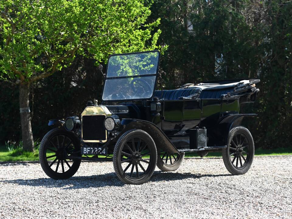 Bild 19/20 von Ford Model T Touring (1914)