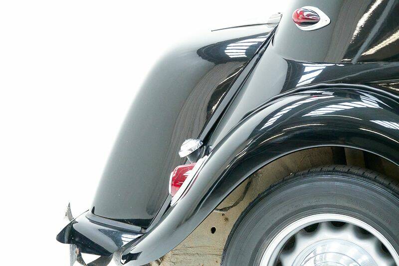 Image 15/15 of Citroën Traction Avant 11 BN Normale (1956)