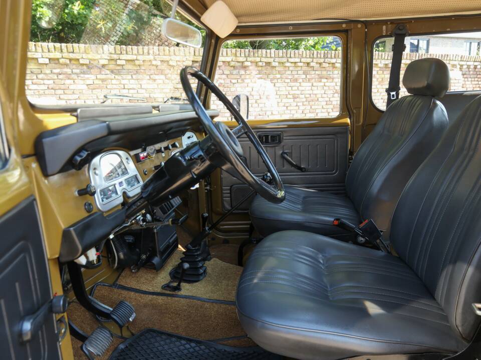 Image 37/50 de Toyota Land Cruiser BJ 40 (1979)