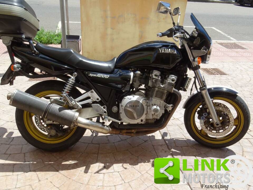 Bild 3/10 von Yamaha DUMMY (1997)