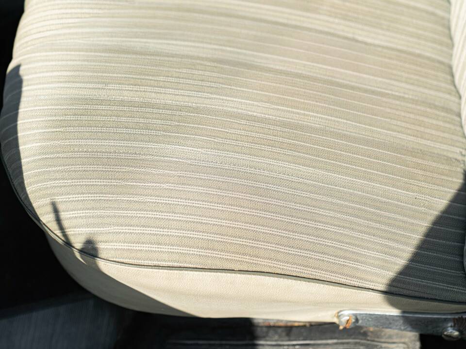 Image 27/50 of Mercedes-Benz 190 SL (1955)