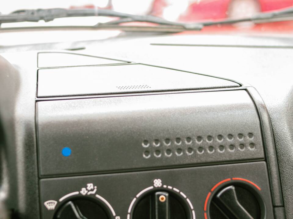 Imagen 32/47 de Peugeot 205 Rallye 1.3 (1989)