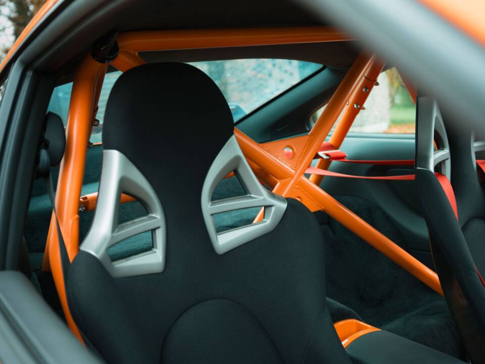 Bild 17/38 von Porsche 911 GT3 RS (2007)