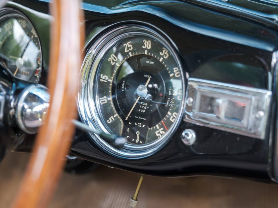 Image 39/97 of Lancia Aurelia B20 GT 2500 (1957)