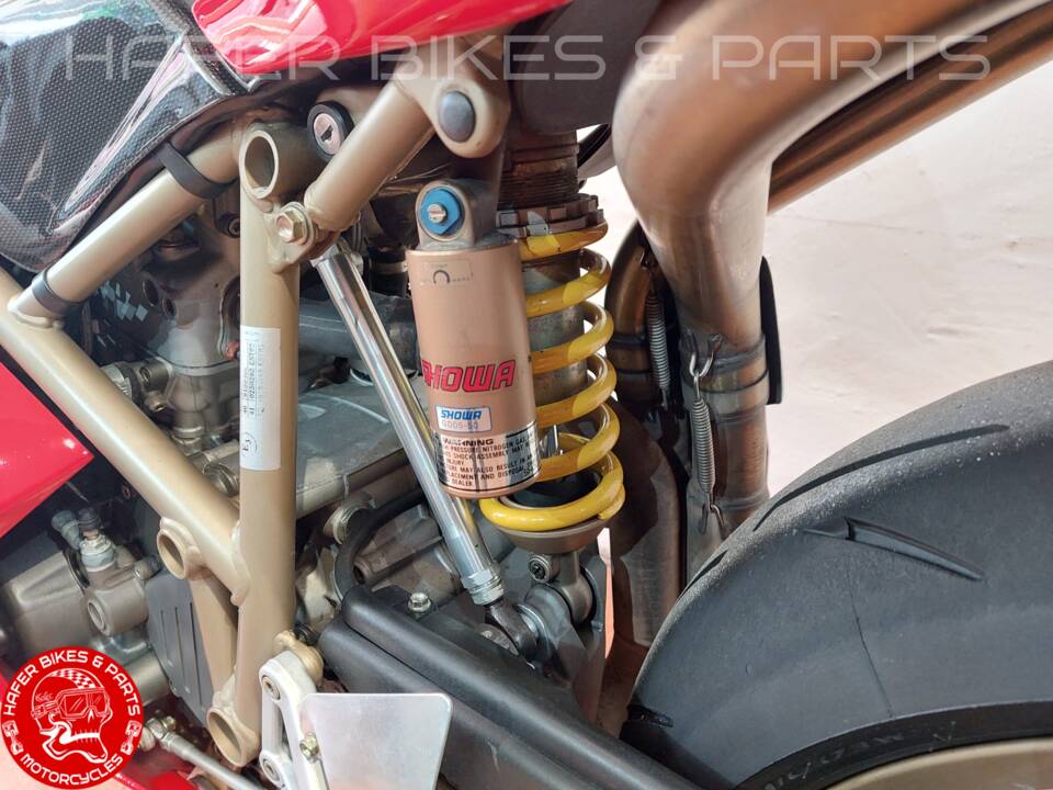 Imagen 31/35 de Ducati DUMMY (1996)