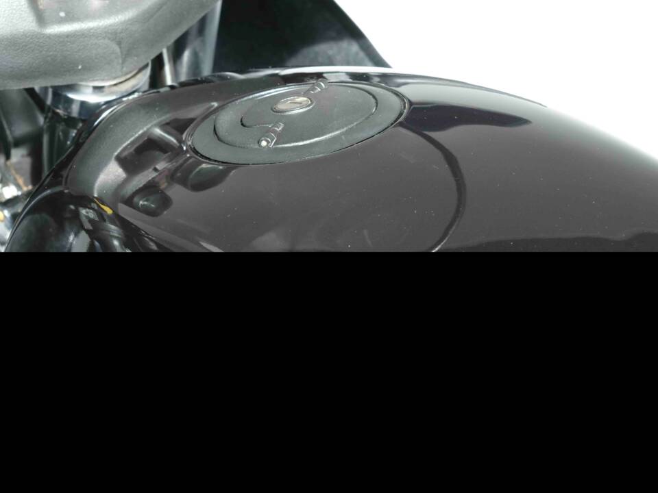 Image 11/45 of BMW R 100/7 (1977)
