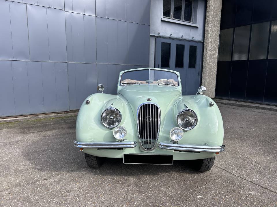 Imagen 5/30 de Jaguar XK 120 DHC (1953)