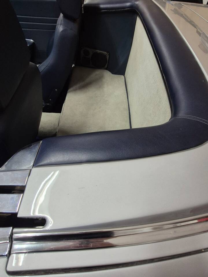 Image 11/17 de Mercedes-Benz 350 SL (1973)