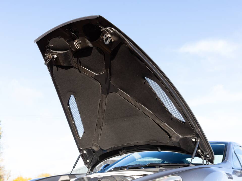 Bild 79/96 von Aston Martin Vanquish (2015)