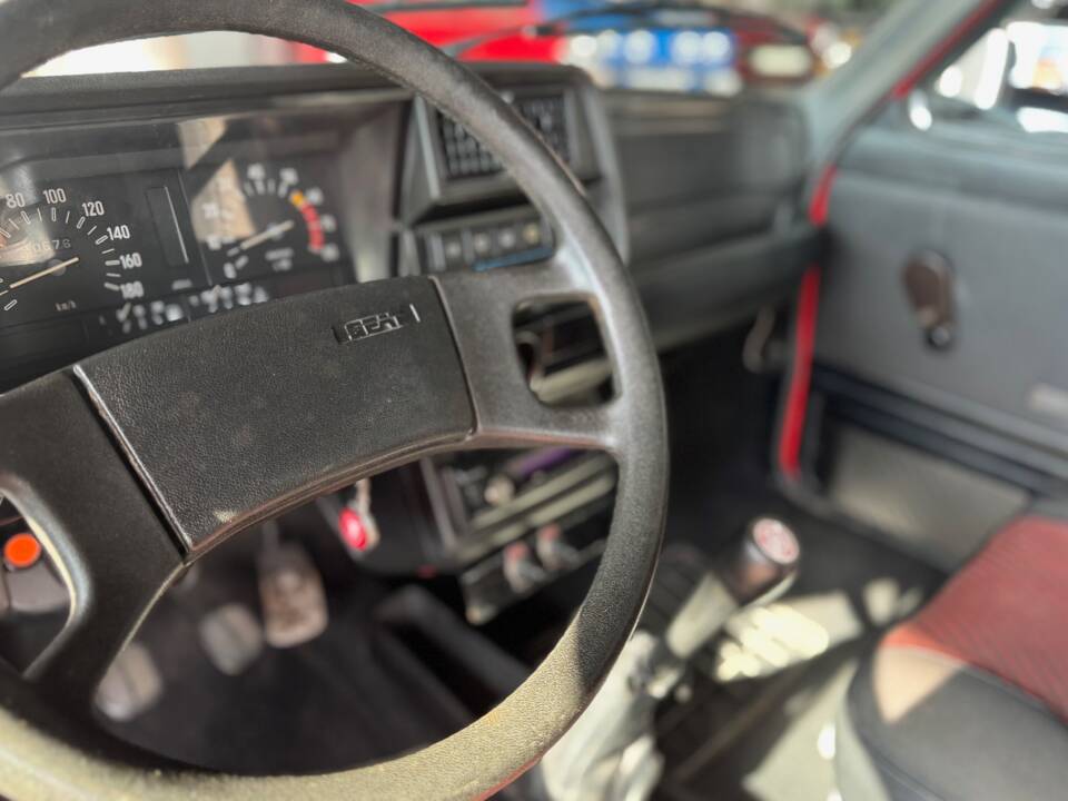 Bild 28/36 von SEAT Fura (1983)