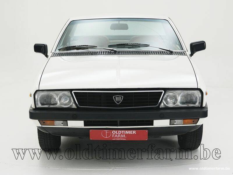 Bild 9/15 von Lancia Gamma Coupe 2500 (1979)