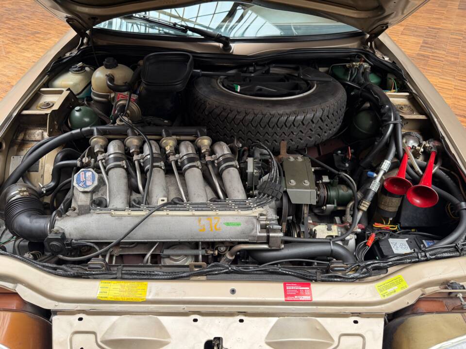 Image 34/43 de Citroën CX 25 GTi (1984)