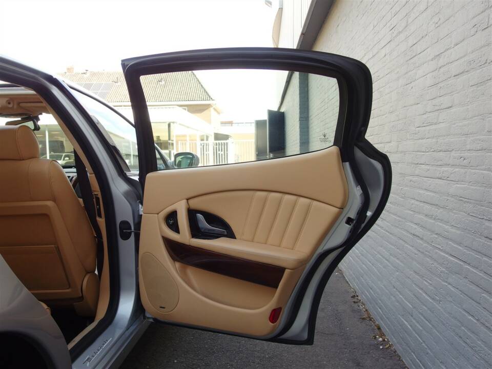 Bild 61/99 von Maserati Quattroporte 4.2 (2007)