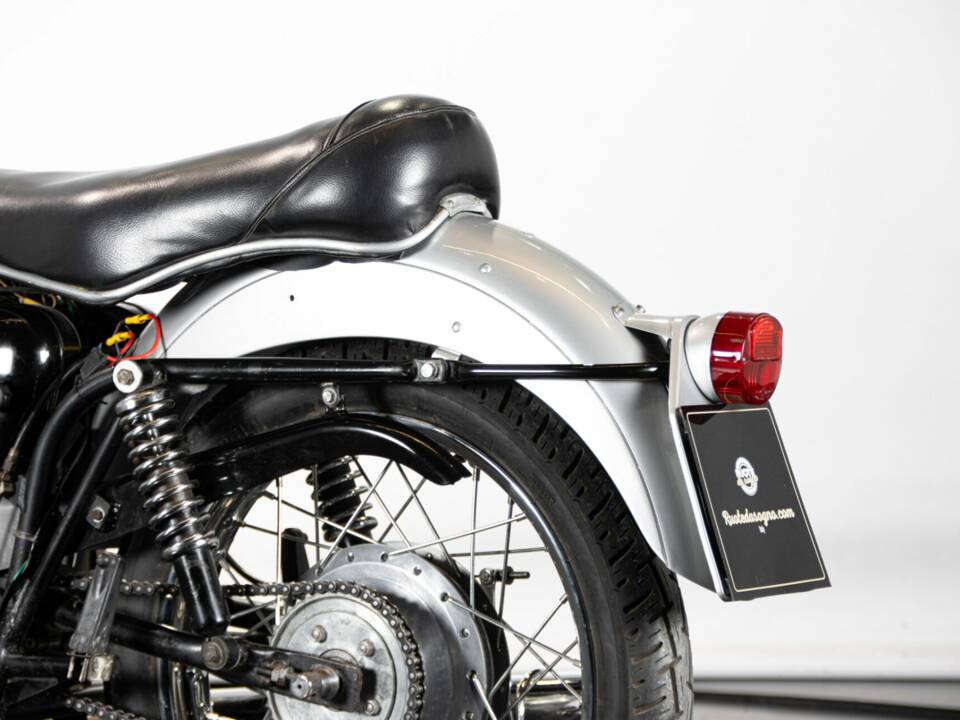 Immagine 12/50 di Cagiva DUMMY (1970)