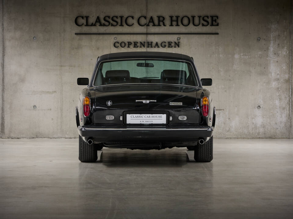 Image 3/99 of Rolls-Royce Corniche I (1979)