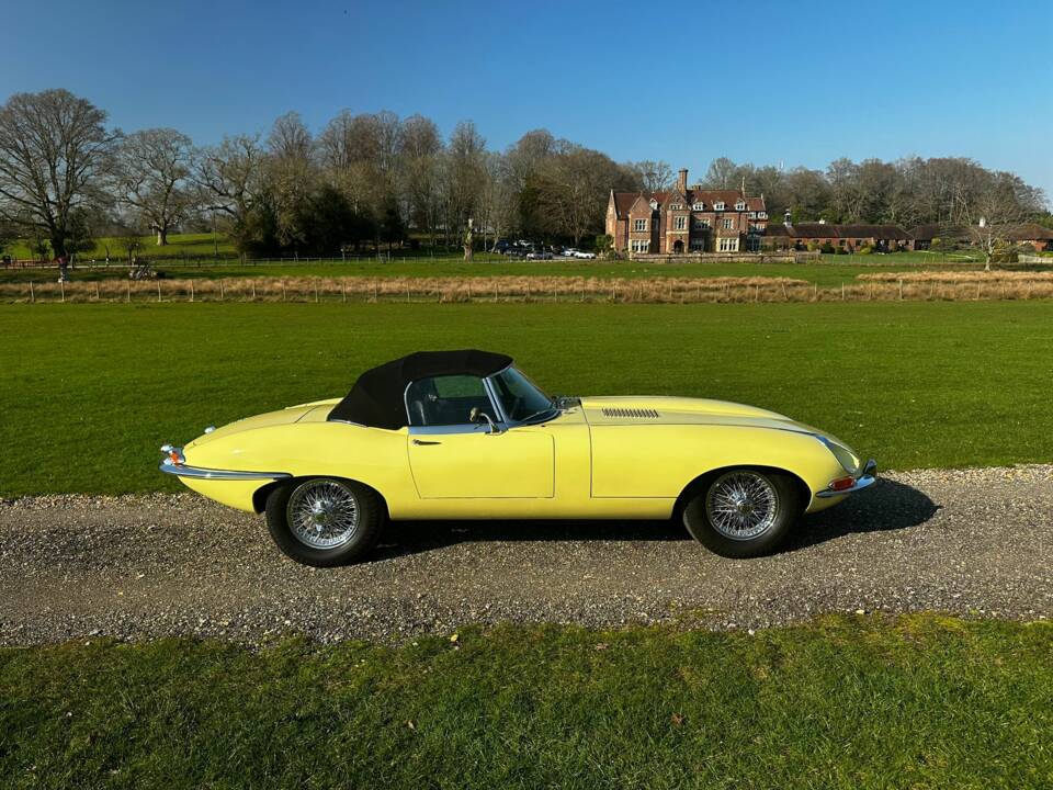 Afbeelding 11/100 van Jaguar E-Type (1968)