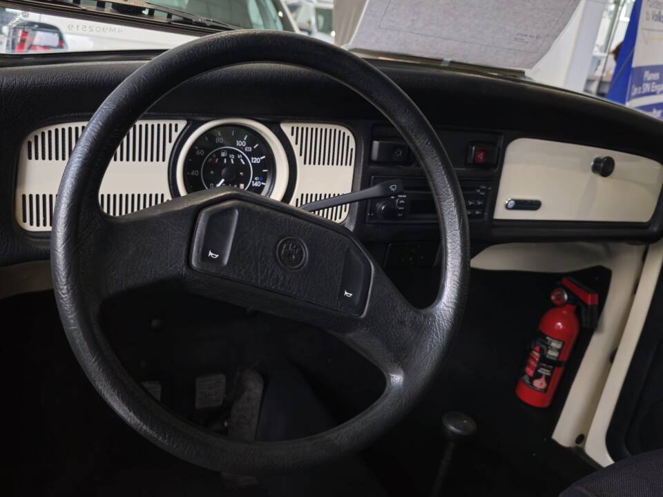 Afbeelding 20/29 van Volkswagen Käfer Última Edición (2003)