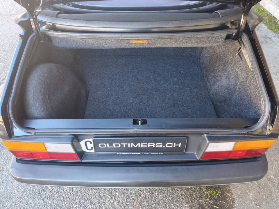 Imagen 16/24 de Saab 900 2.1 i 16V (1991)
