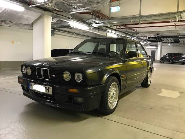 Image 1/13 of BMW 320is (1990)