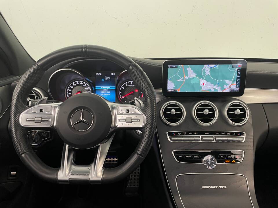 Obraz 17/36 pojazdu Mercedes-Benz C 63 AMG T (2020)
