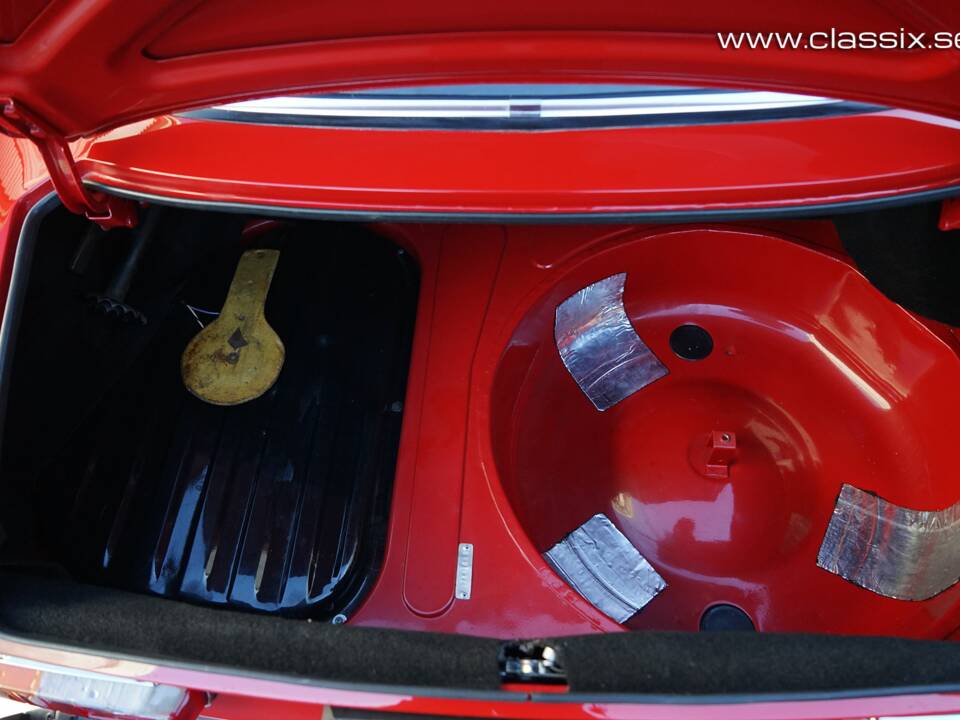 Bild 12/21 von Alfa Romeo 2000 GT Veloce (1974)