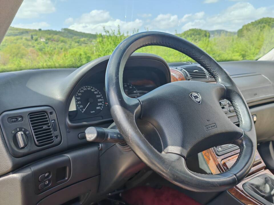 Bild 21/42 von Lancia Kappa Coupé 2.0 20V Turbo (1999)