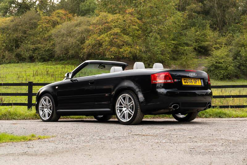 Bild 4/35 von Audi RS4 (2006)