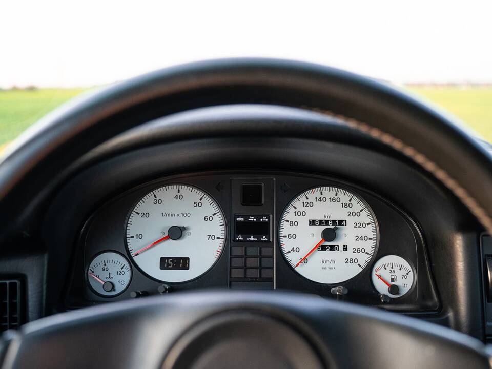 Bild 39/54 von Audi quattro 20V (1991)