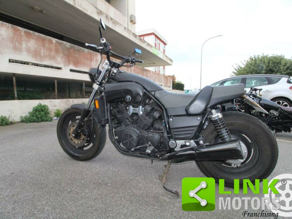 Image 3/10 de Yamaha DUMMY (1997)