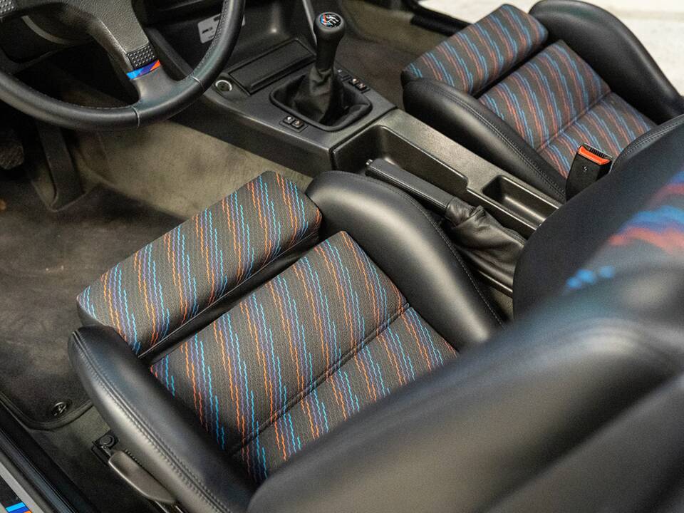 Afbeelding 32/54 van BMW M3 Cecotto (1989)