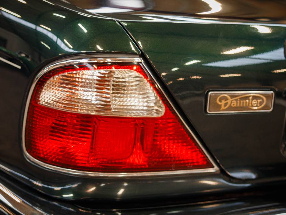 Afbeelding 16/50 van Daimler Super V8 (1999)
