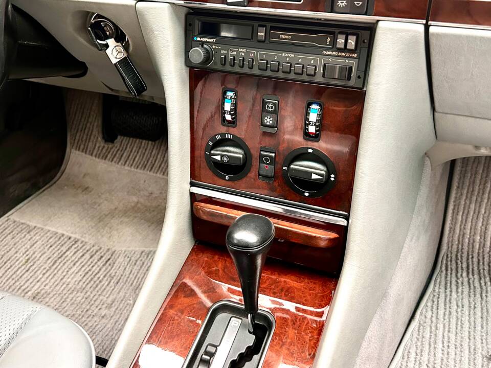 Bild 11/14 von Mercedes-Benz 300 SL (1989)