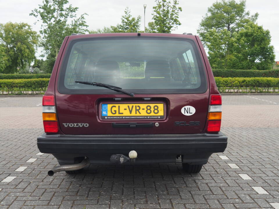 Image 5/6 of Volvo 240 Polar (1993)