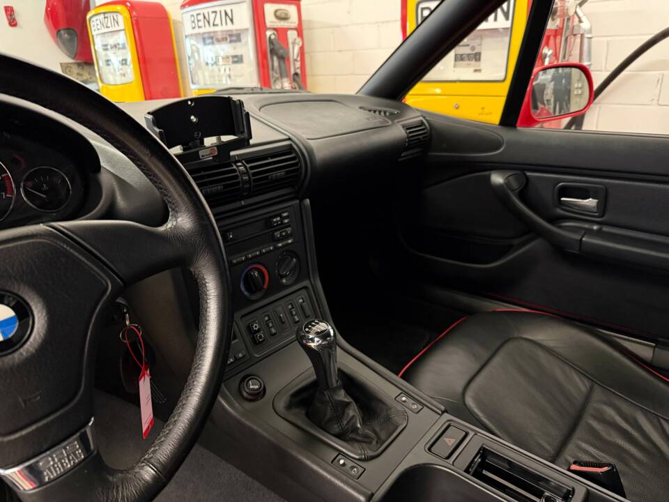 Bild 8/17 von BMW Z3 Roadster 1,8 (1997)