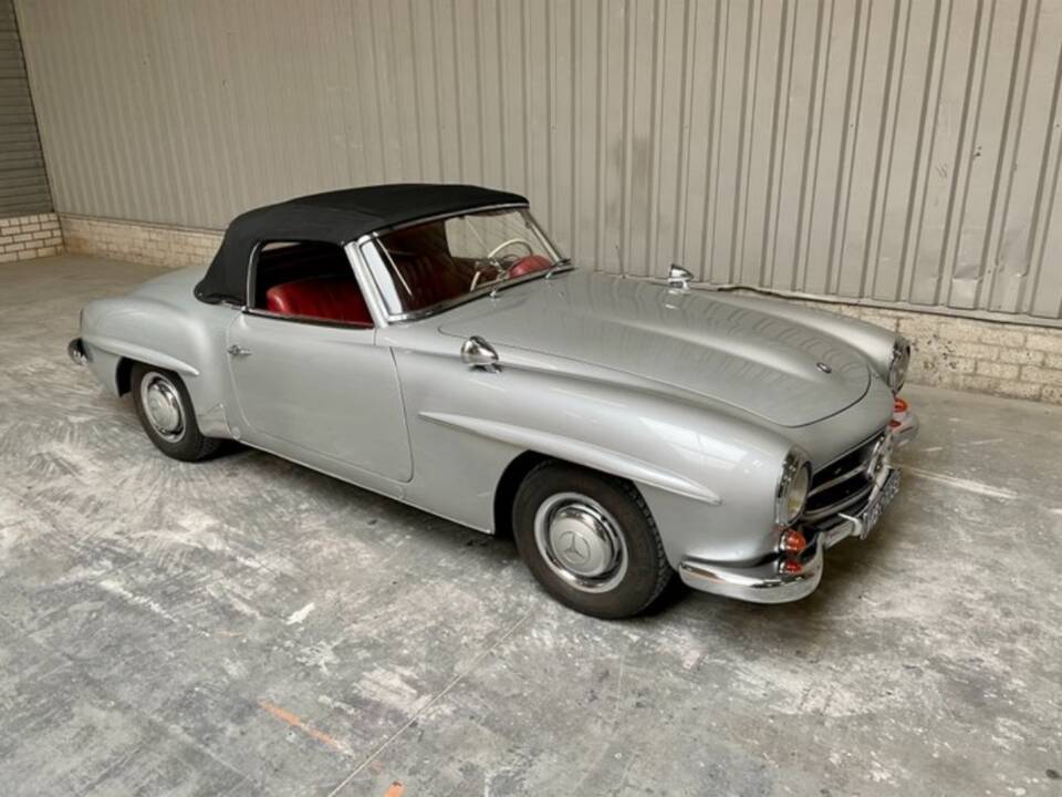 Imagen 3/92 de Mercedes-Benz 190 SL (1960)