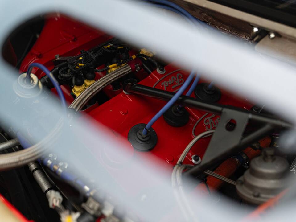 Image 29/50 of Ford RS200 (1987)