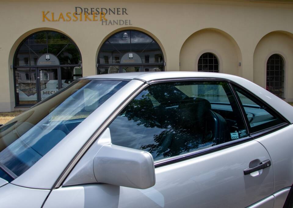 Imagen 26/50 de Mercedes-Benz 300 SL (1991)