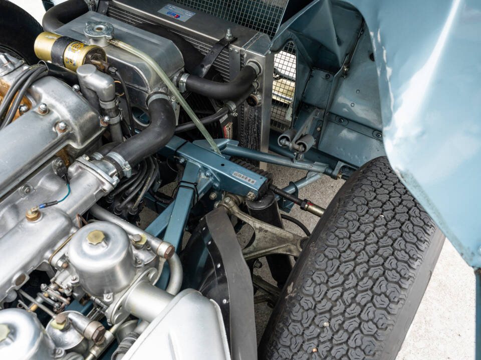 Afbeelding 71/79 van Jaguar E-Type 4.2 (1967)